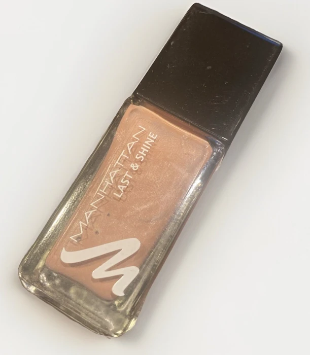 Manhattan Last & Shine Nagellack 465 Nude Lux, 10ml