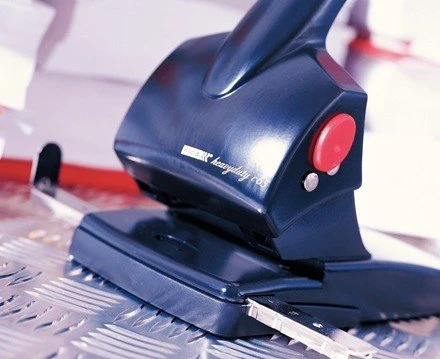 Rapid Fashion HDC65 Registraturlocher, schwarz