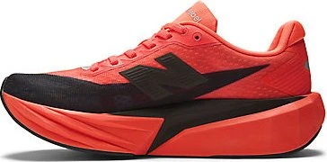 New Balance FuelCell Rebel v5 urgent red/black/silver metallic (Damen)