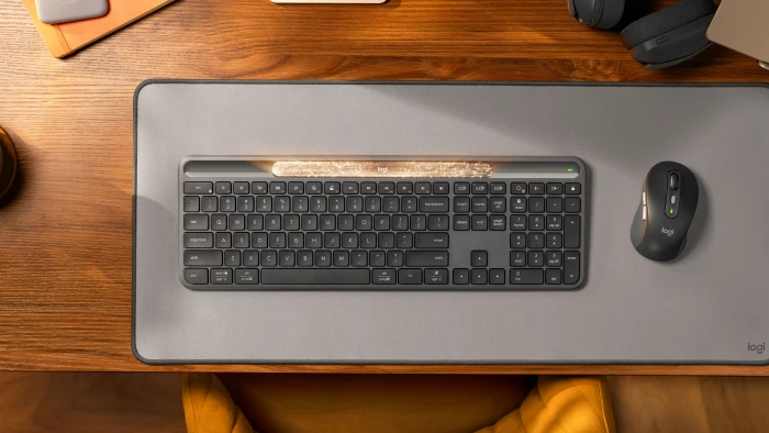 Logitech Signature Slim Solar+ K980 for Business, Grafit, Logi Bolt, USB/Bluetooth, IT