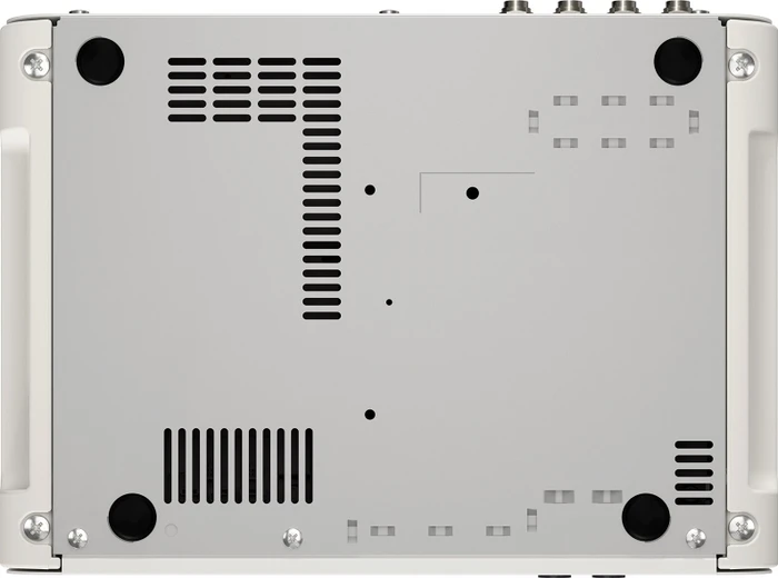 Yamaha URX44 weiß