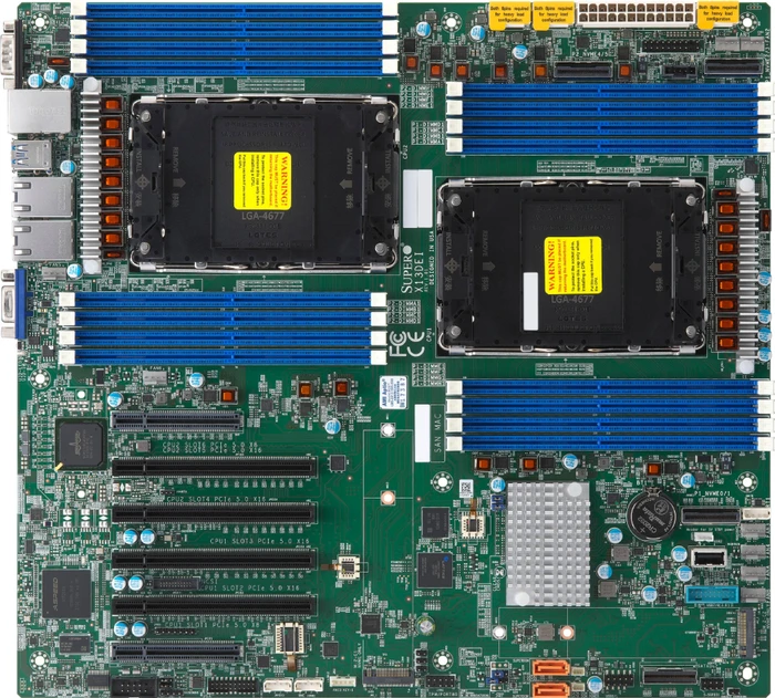 Supermicro X13DEI, bulk (Intel 4677)