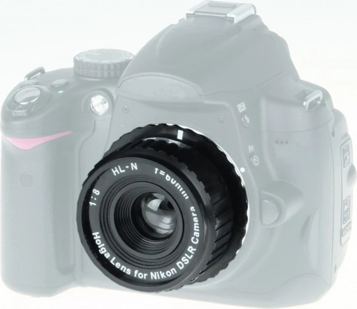 Holga 60mm 8.0