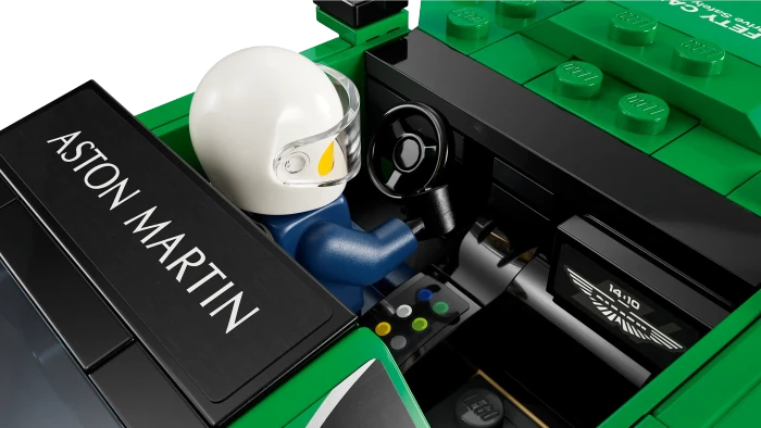 LEGO Speed Champions - Aston Martin Safety Car & AMR23