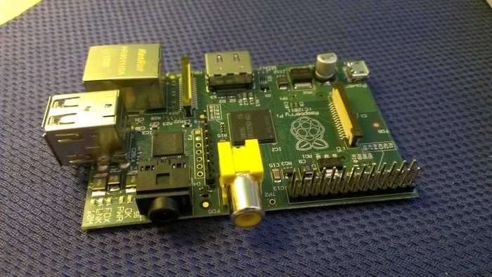 Raspberry Pi Modell B, 512MB RAM