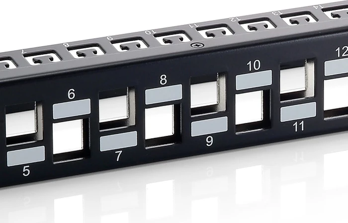 Equip Patchpanel für Keystone Module, geschirmt, 19" , 24-Port, 1HE, 19", 1HE, schwarz