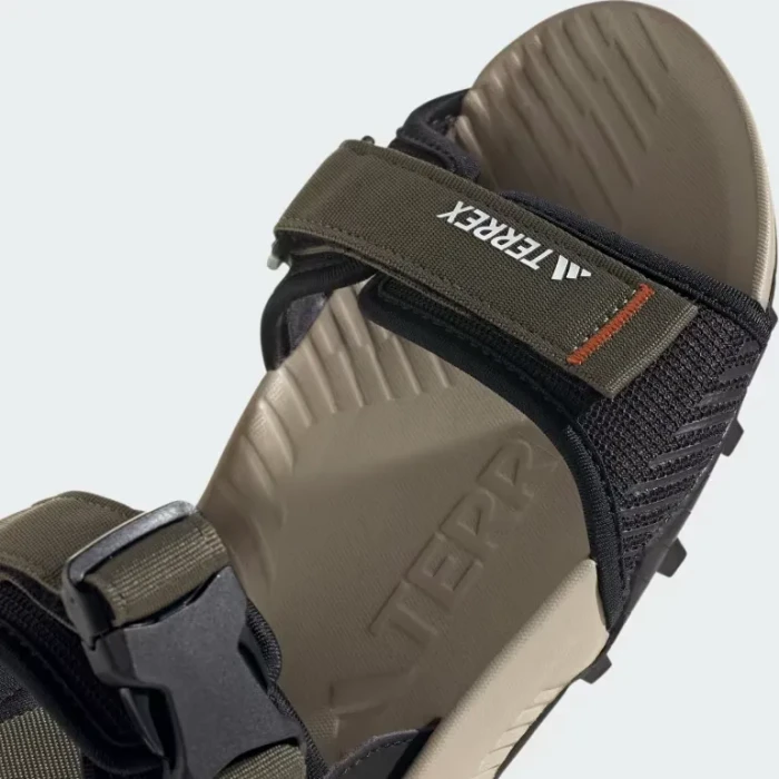 adidas Terrex Hydroterra olive strata/core black/wonder beige