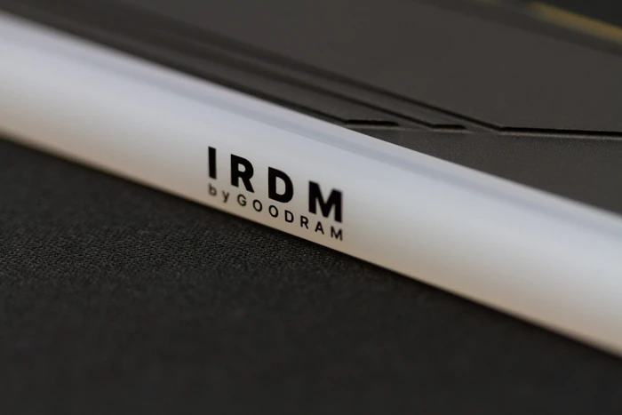 goodram IRDM RGB UDIMM 32GB Kit, DDR5-6000, CL30-38-38, 1RX8