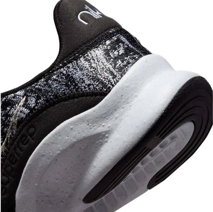 Nike SuperRep Go 3 Flyknit Next Nature black/white/metallic silver (Damen)