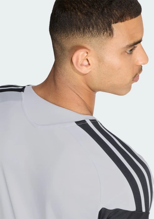 adidas Liverpool FC 2026/2027 Trainingstrikot kurzarm (Herren)