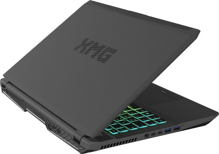 Schenker XMG P507-cjq, Core i7-7700HQ, 16GB RAM, 250GB SSD, 1TB HDD, GeForce GTX 1070, DE