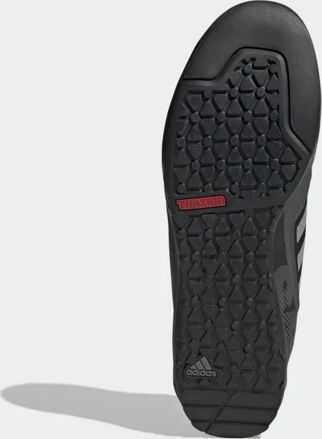 adidas Terrex Swift Solo core black/grey three