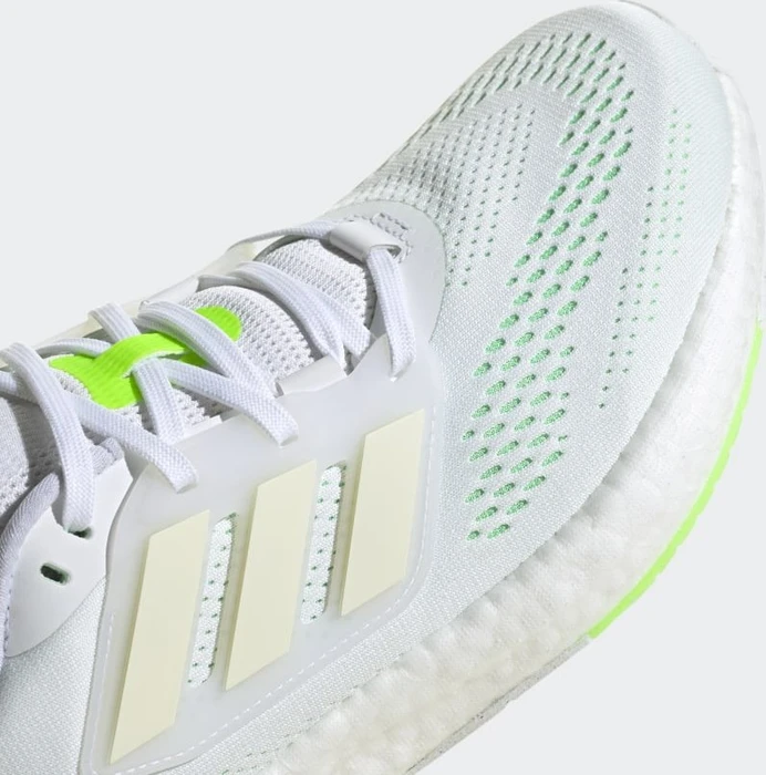 adidas Pureboost 22 cloud white/beam green (Herren)