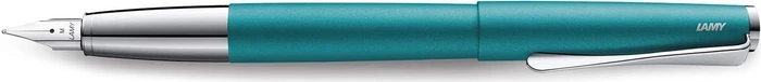 Lamy studio aquamarine, rechte Hand, mittel