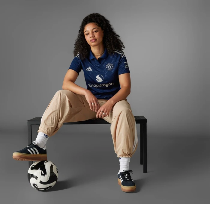 adidas Manchester United 2024/2025 Auswärtstrikot night indigo (Damen)