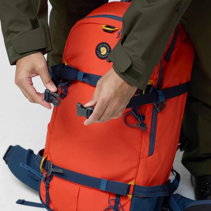 Fjällräven Bergtagen Touring 30 M/L flame orange/mountain blue