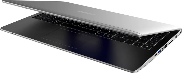 Schenker Slim 14-M18ctm, Core i5-8250U, 8GB RAM, 256GB SSD, DE