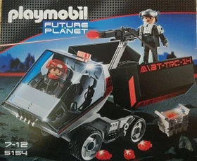 playmobil Future Planet Darksters Truck mit K.O.-Leuchtkanone