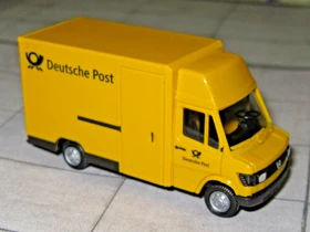 Herpa Mercedes-Benz 207D Kögel Deutsche Post