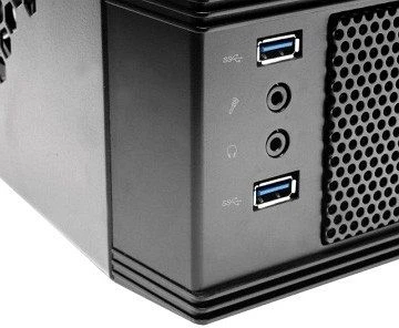 Thermaltake Armor A30i, Acrylfenster