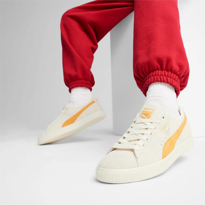 Puma Clyde OG frosted ivory/clementine