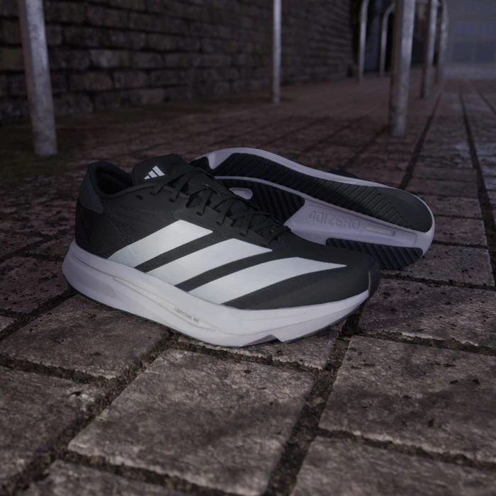 adidas Adizero SL2 core black/cloud white/grey five (Damen)