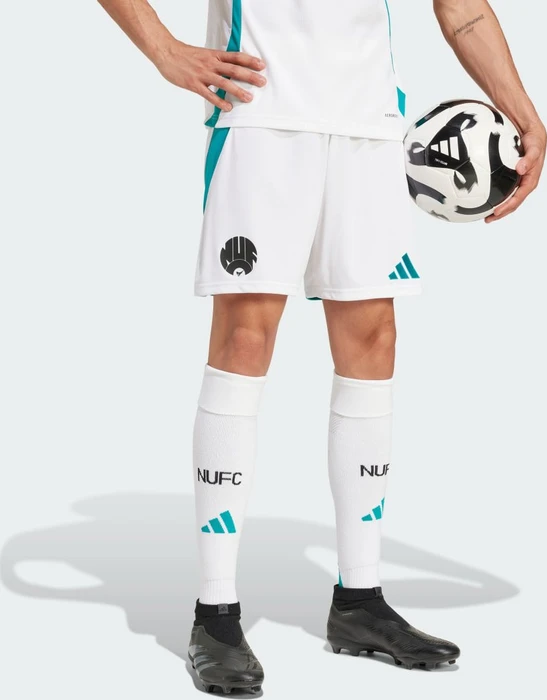 adidas Newcastle United FC 2024/2025 Ausweichshorts white/eqt green (Herren)