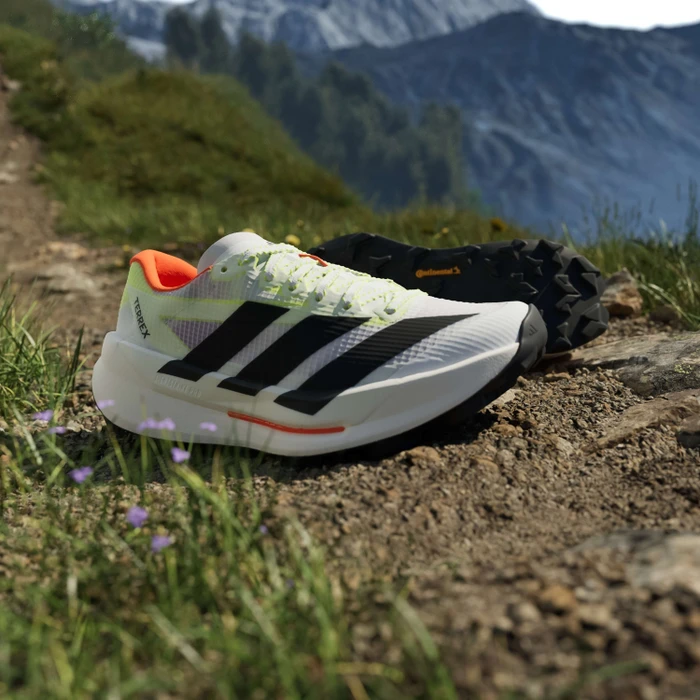 adidas Terrex Agravic TT cloud white/core black/semi impact orange (Damen)