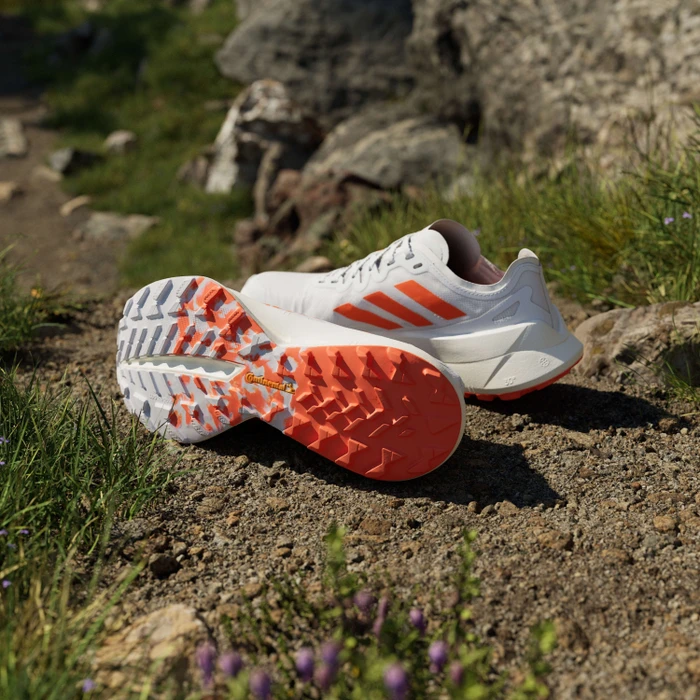 adidas Terrex Agravic Speed cloud white/impact orange/dash grey (Damen)