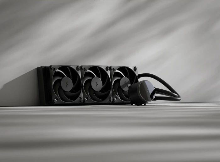 Fractal Design Radius 360 Black