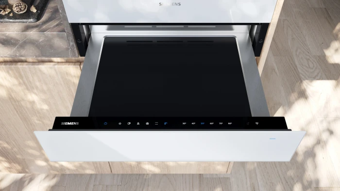 Siemens iQ700 BI710C1W1 Wärmeschublade – Bild 2 von 2