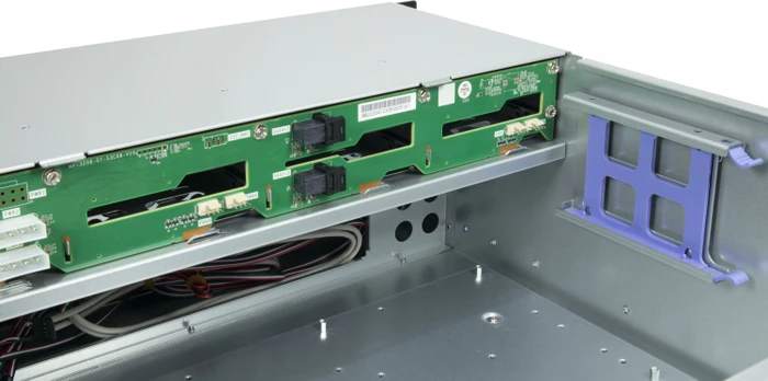 Inter-Tech IPC 4U-4708, grau, 4HE, ATX