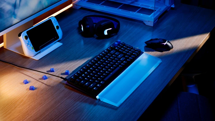 Logitech G512 X 98 TMR, schwarz, Dual-Swap analog/mechanisch, taktil, USB, DE