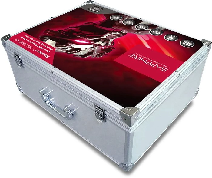 Sapphire Radeon R9 295X2 OC, 2x 4GB GDDR5, DVI, 4x mDP, full retail