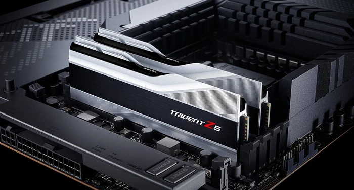 G.Skill Trident Z5 silber UDIMM 32GB Kit, DDR5-6000, CL36-36-36-96