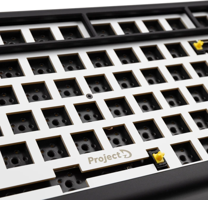 Ducky Tinker 75 Barebone Gaming-Tastatur, schwarz/weiß, ISO