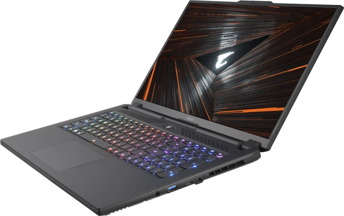 GIGABYTE AORUS 17, Core i7-12700H, 32GB RAM, 1TB SSD, GeForce RTX 3080 Ti, DE