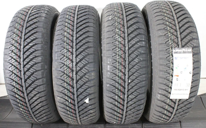Goodyear Vector 4Seasons