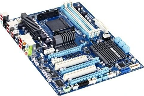 GIGABYTE GA-990XA-UD3 (AMD AM3+)