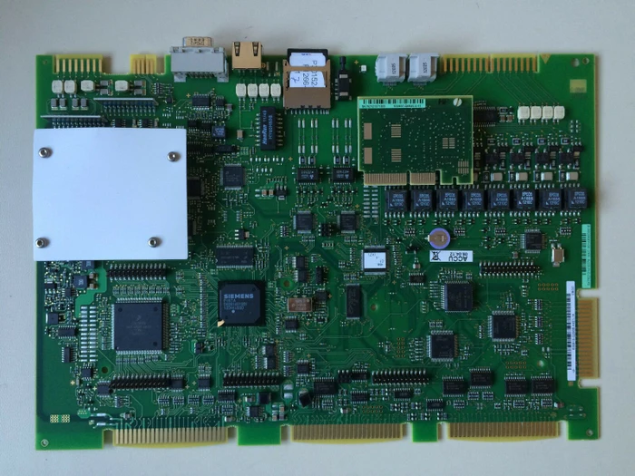 Unify CBCC Board mit EVM für HiPath 3350/3550