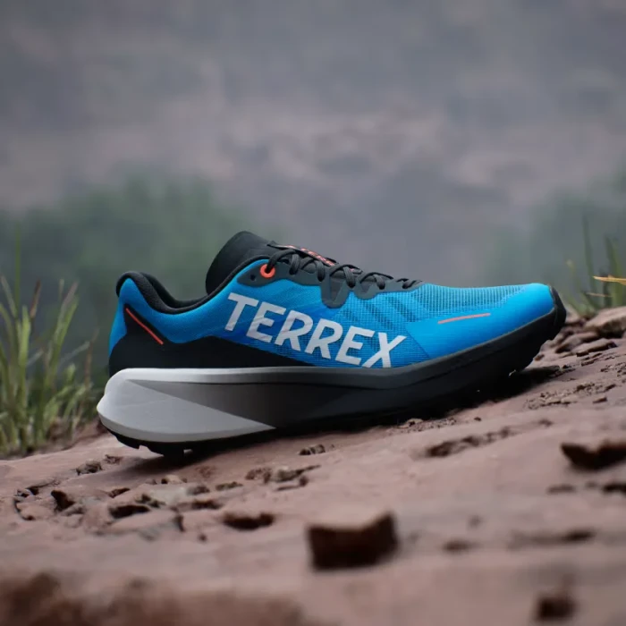 adidas Terrex Agravic 3 pulse blue/grey one/semi impact orange (Herren)