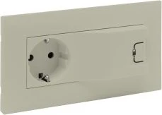 Legrand Niloe Step Schutzkontakt Steckdose + USB 1000mA Komplett, sand