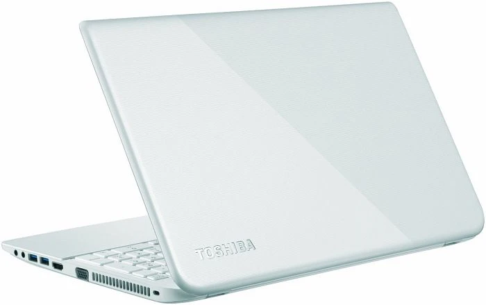 Toshiba Satellite L50-A-1E9, weiß, Core i5-4200M, 8GB RAM, 1TB HDD, GeForce GT 740M, DE