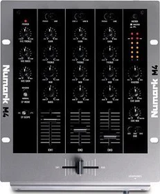 Numark M4