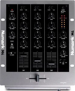 Numark M4