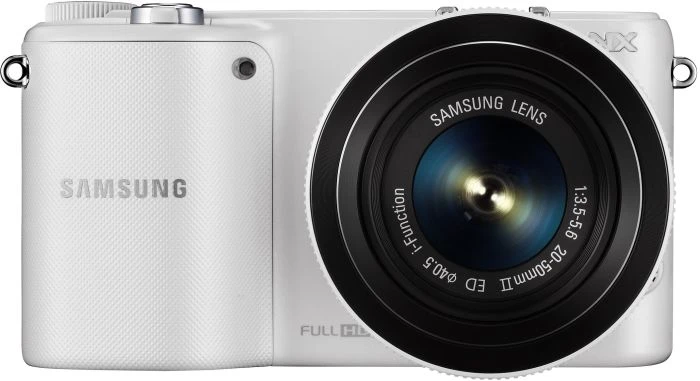 Samsung NX2000 weiß mit Objektiv NX 20-50mm 3.5-5.6 i-Function ED II