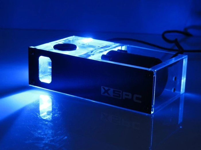 XSPC X2O 420, 5.25" mit Pumpe