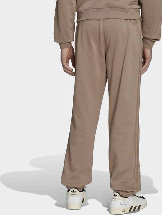 adidas Reveal Essentials Trainingshose lang chalky brown (Herren)