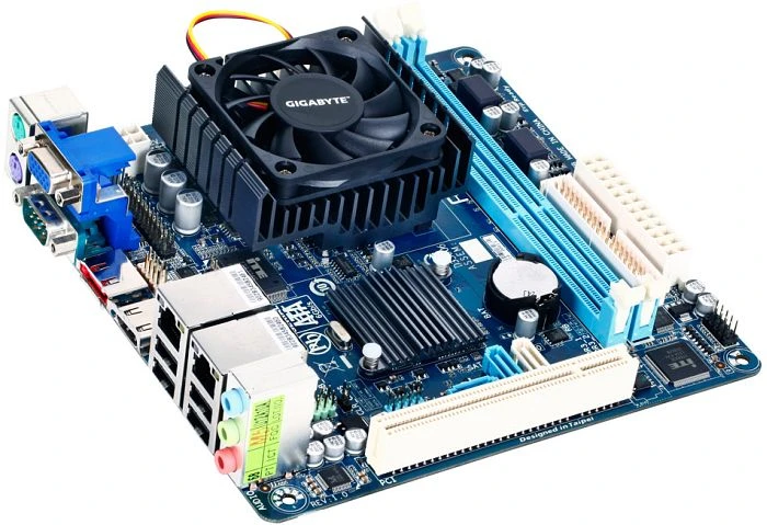 GIGABYTE GA-C847N