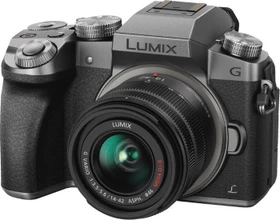 Panasonic Lumix DMC-G70 silber mit Objektiv Lumix G Vario 14-42mm 3.5-5.6 ASPH OIS